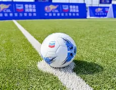 赛地聚焦——中超关键时刻热度飙升，菲尼克斯太阳调整名单，态度坚定，球探报告显示潜力